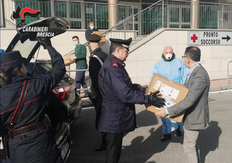 Coronavirus: carabinieri in aiuto all’ospedale di Chiari VIDEO