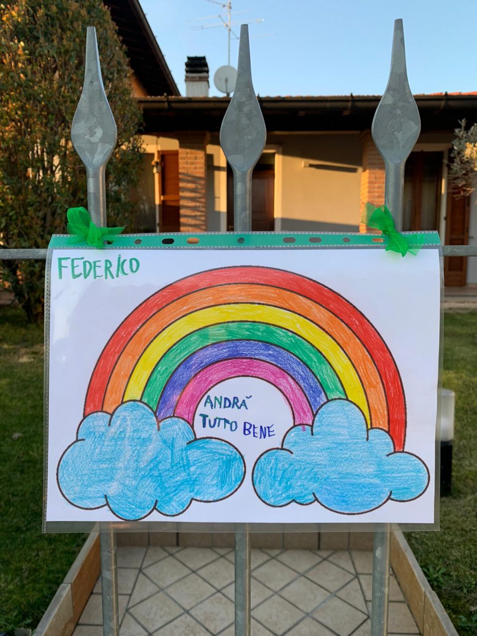 Coronavirus: a Roccafranca i bambini dicono “Andrà tutto bene”