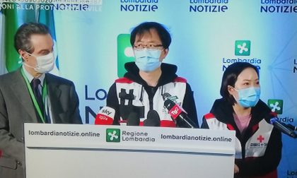 Coronavirus, Fontana e il vicepresidente della Croce Rossa cinese chiedono misure più restrittive: “Troppa gente in giro”