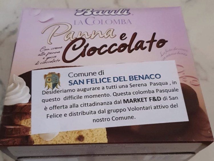 Gli auguri arrivano come dolci pasquali nelle case dei cittadini