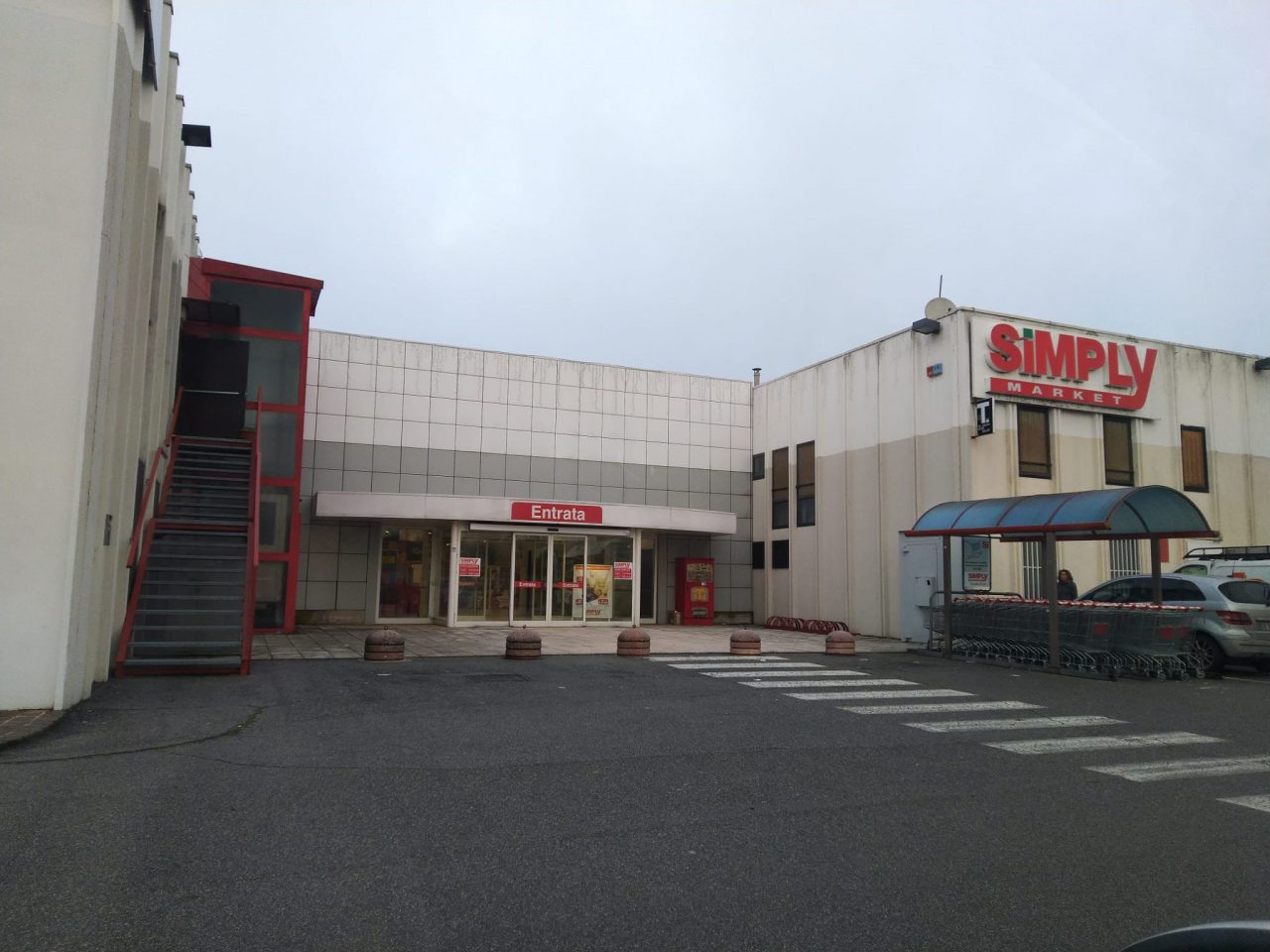 Coronavirus: supermercato in lutto per la scomparsa del cassiere Giorgio