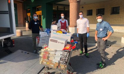 Italmark regala tre carrelli pieni all’ospedale di Chiari