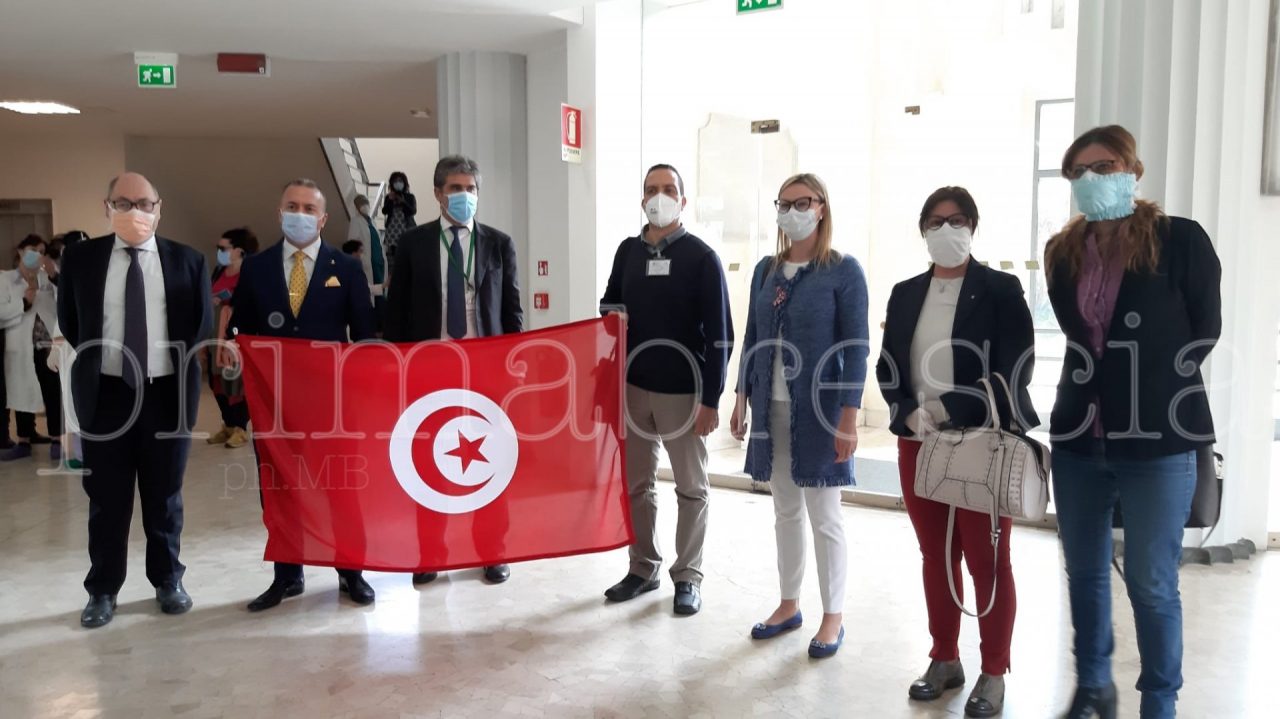 Covid-19 la sinergia tra Spedali Civili di Brescia e una delegazione di medici e infermieri tunisini