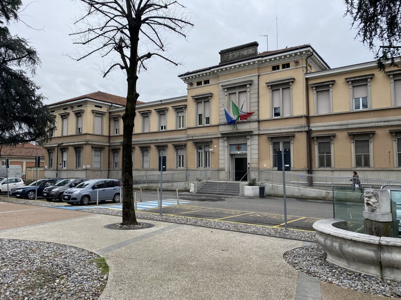 Coronavirus: all’ospedale di Chiari si intravedono i primi deboli spiragli di luce