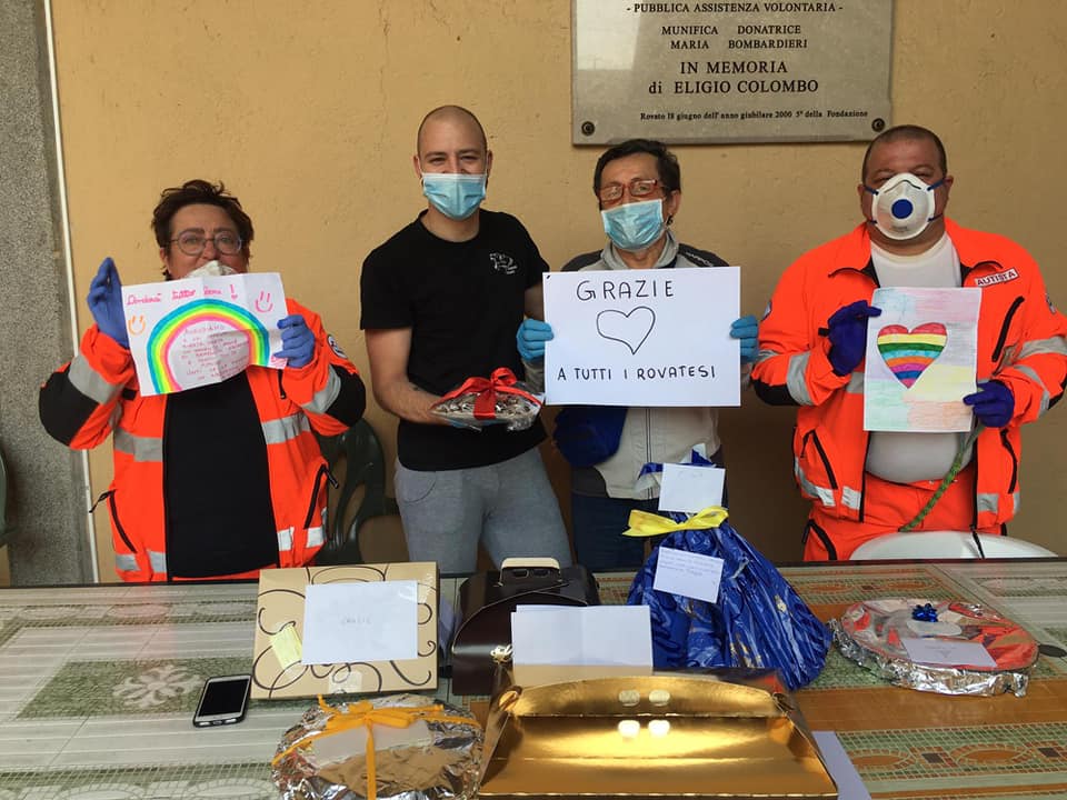 Novanta torte del sorriso per dire “grazie” GALLERY