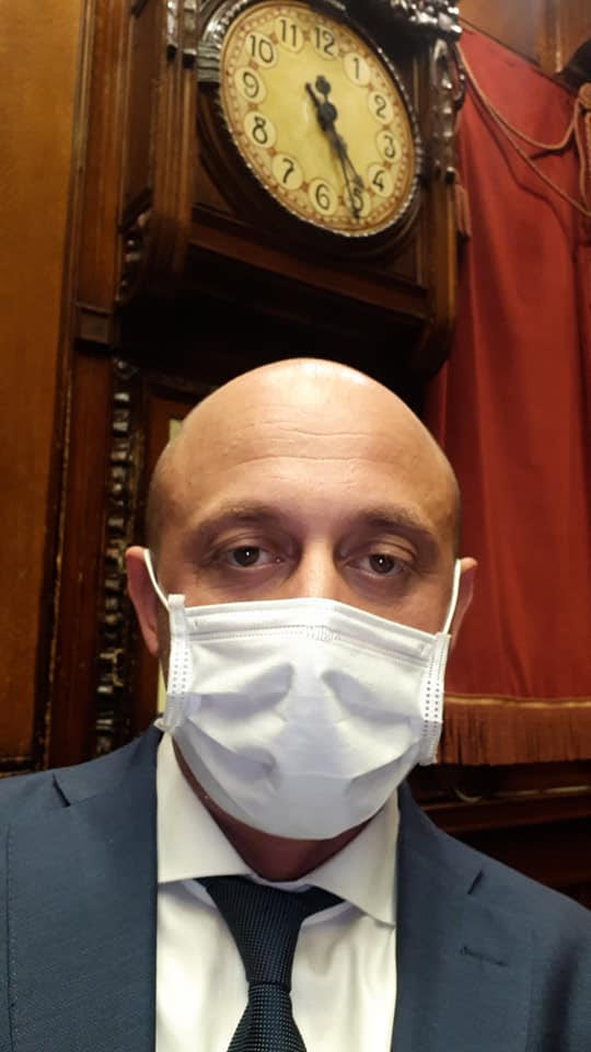 Prosegue la protesta dei leghisti alla Camera. Dara: “Restiamo a oltranza”