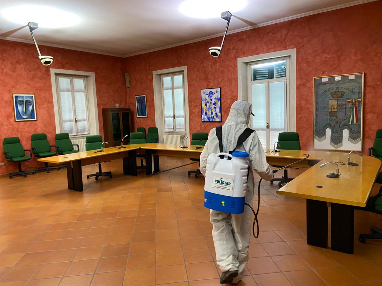 Via alla sanificazione degli ambienti a Mairano