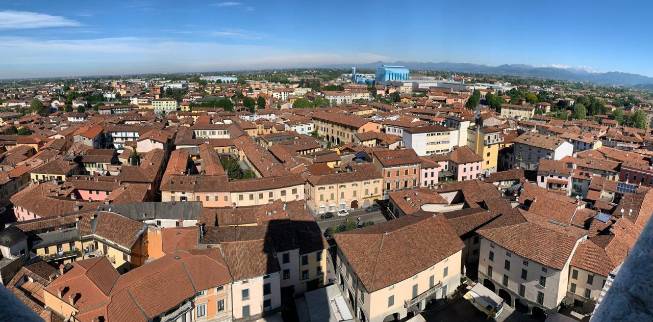 Restyling per le rotonde di accesso al centro