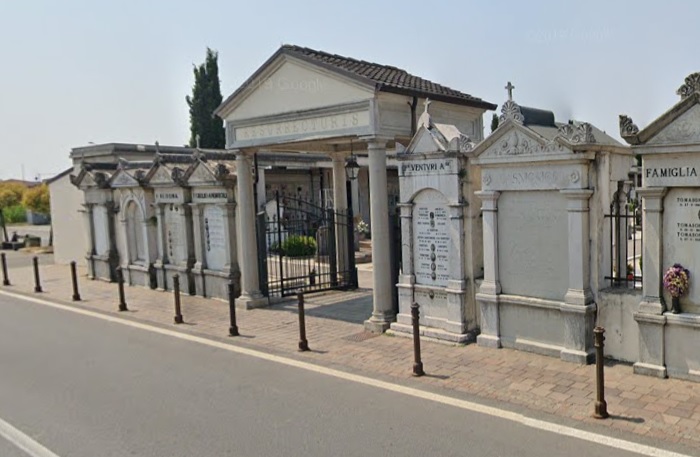 Il cimitero di Berlingo riapre le sue porte