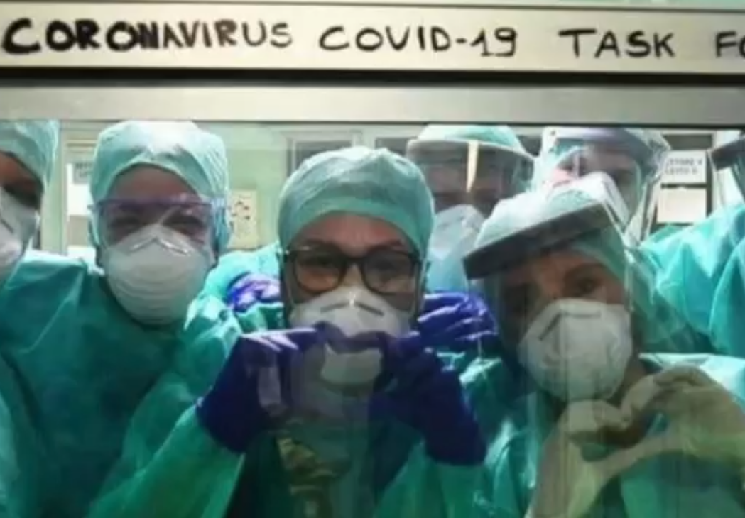 In prima linea: una canzone dedicata agli infermieri VIDEO