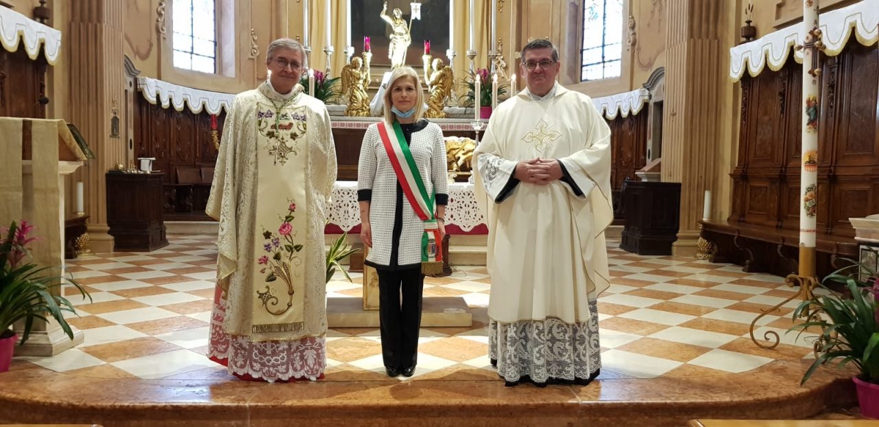 Il vescovo Tremolada a sorpresa a Pavone