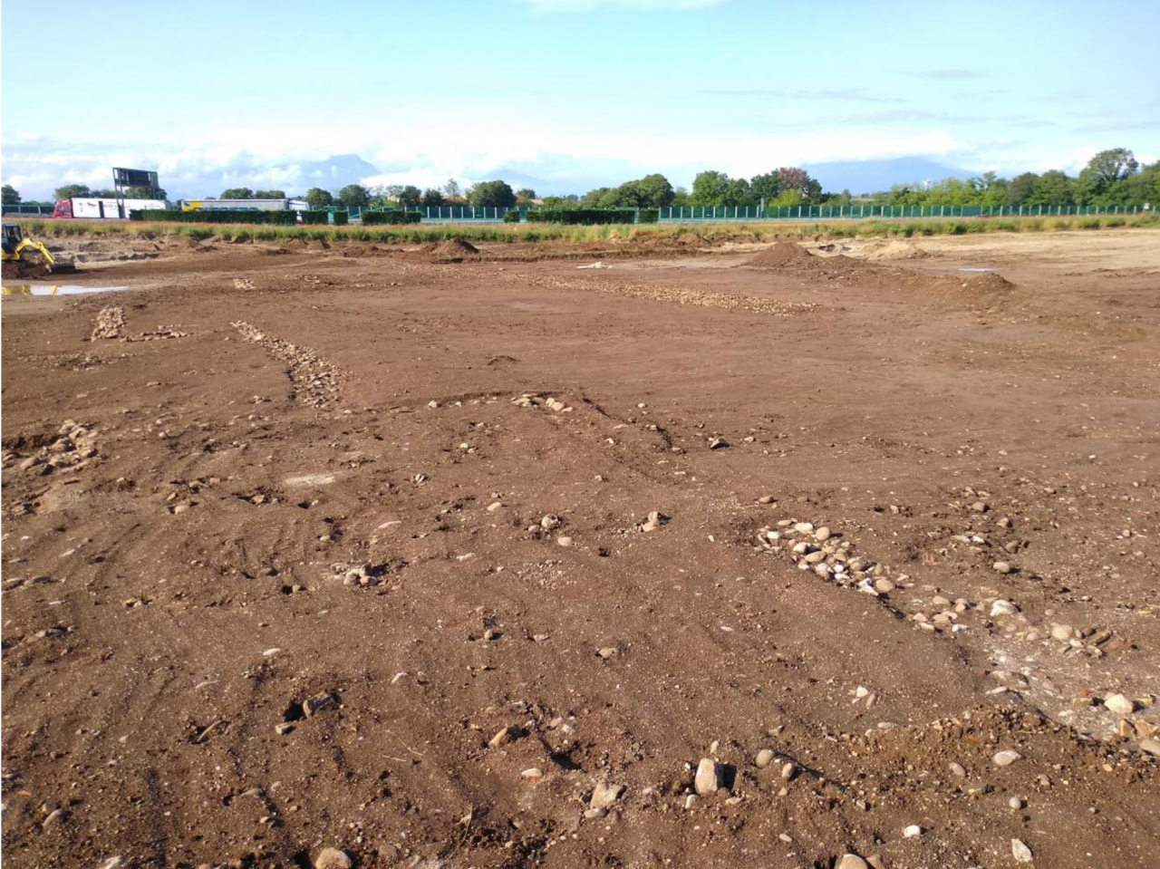 Ritrovati manufatti in pietra in un cantiere Tav