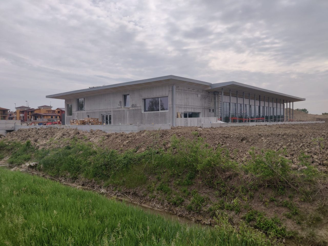 Lunedì riprendono i lavori al Palasport di Sirmione