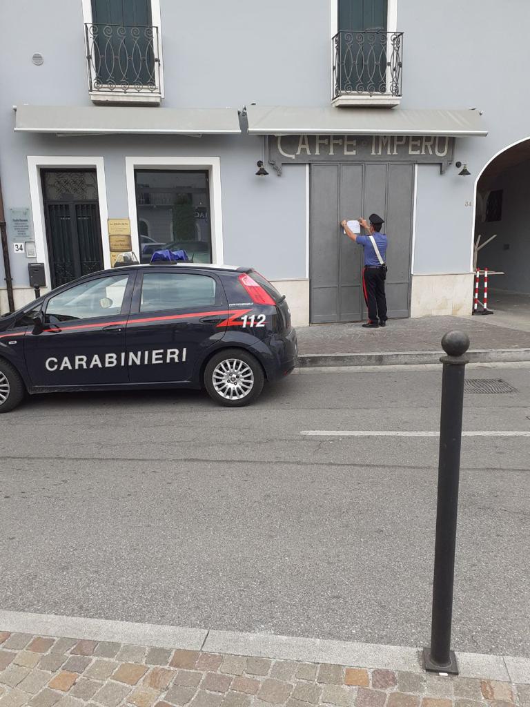 Controlli a tappeto dei carabinieri, chiuso un bar a Leno