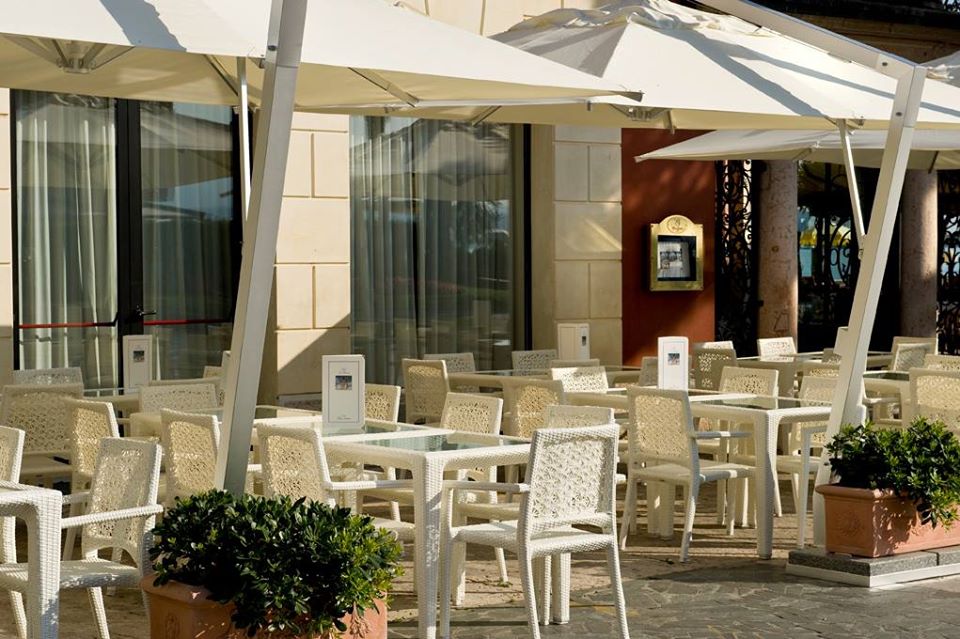 Proroga per l’ampliamento dei plateatici, si potranno anche coprire