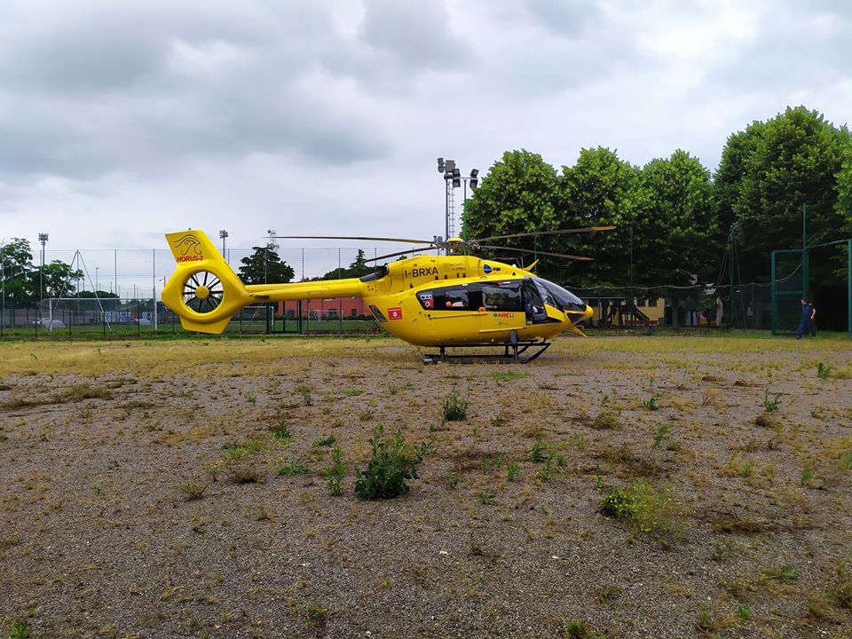 Si ribaltano con l’auto in un dirupo perdono la vita due fratelli