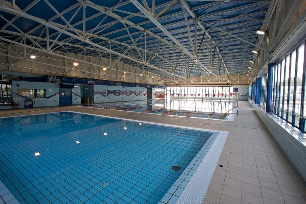 Sulla piscina di Bagnolo i conti non tornano