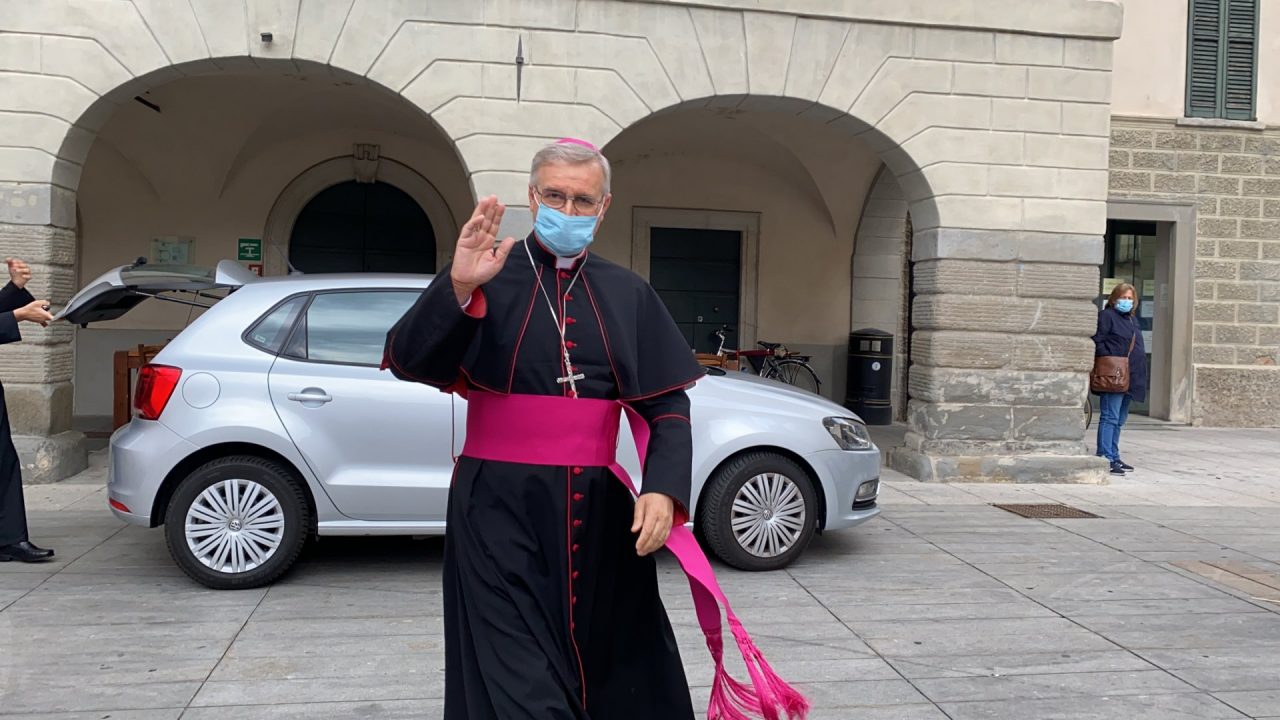 Il vescovo a Chiari per il 20esimo compleanno dell’oratorio GALLERY