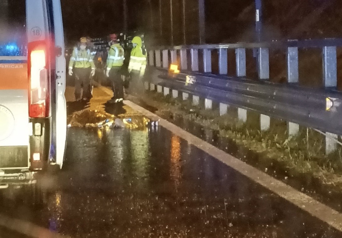 Tragedia in autostrada, un 57enne ha perso la vita