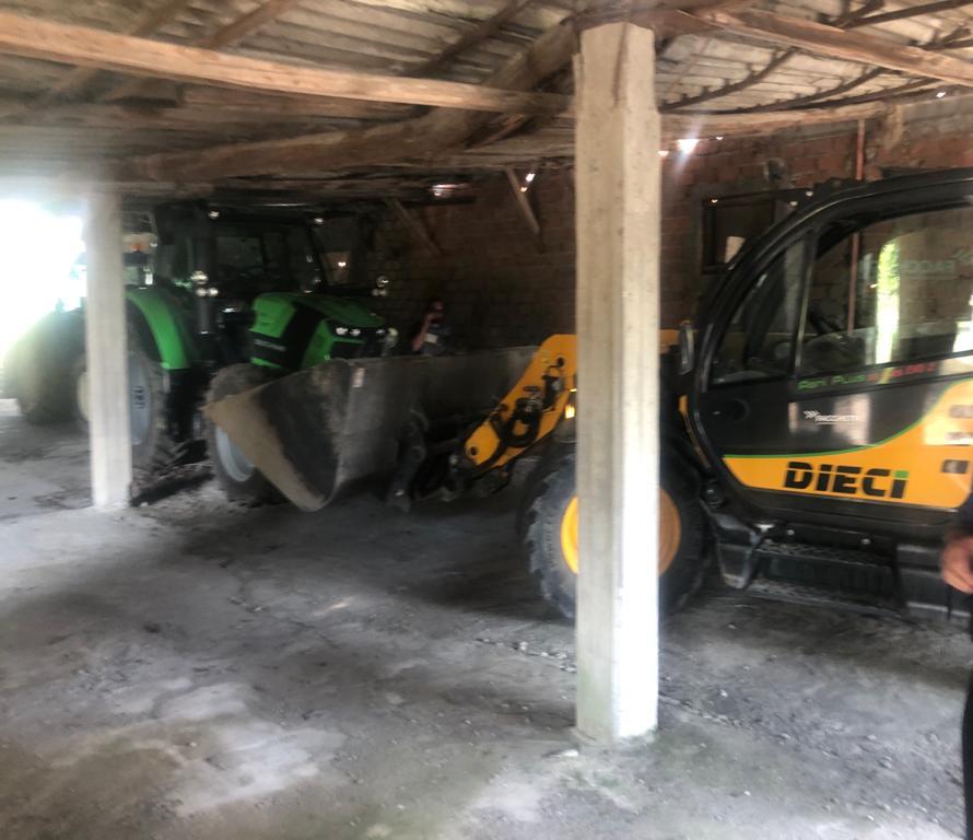 Furto da 150mila euro in cascina: recuperati i mezzi rubati