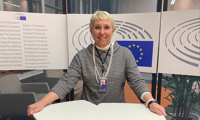 L’europarlamentare Zambelli: “Folle chiudere Linate per un altro mese”