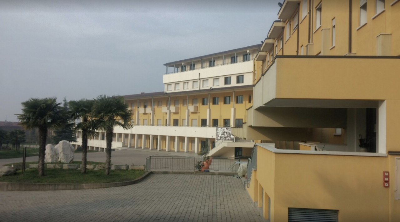 Messa «rumorosa»: polemica a Lonato