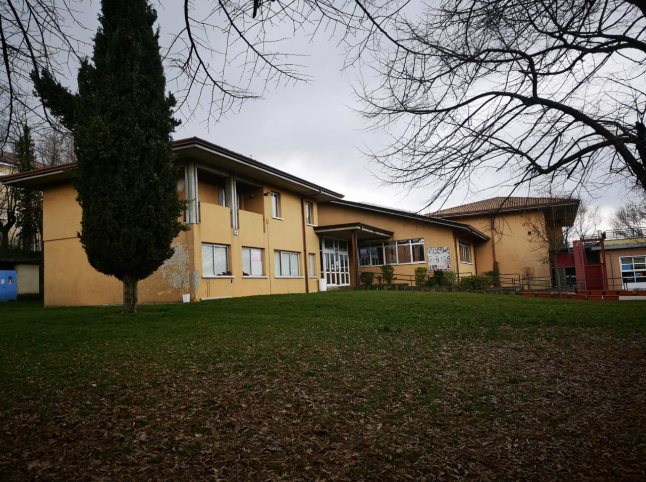 Ennesimo furto alla scuola Manzoni di Bedizzole