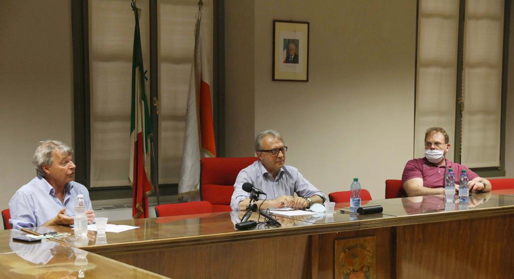 La sala parto dell’ospedale resta chiusa, ma i progetti per il presidio sono milionari