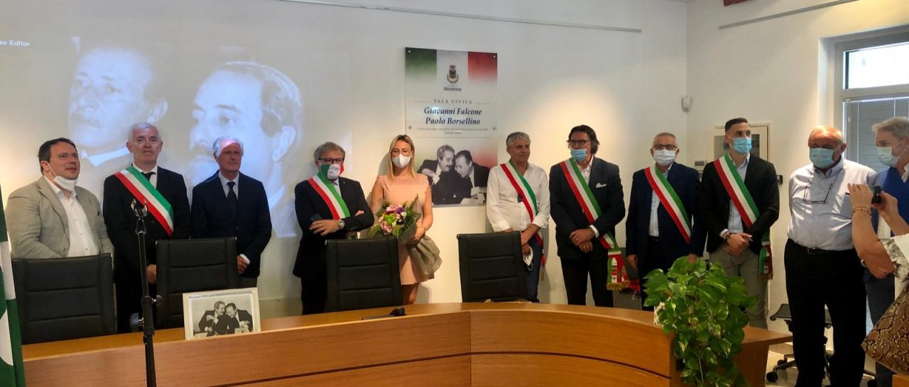 Montirone onora Falcone e Borsellino: intitolata ai due magistrati la sala consiliare