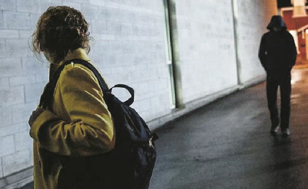 «Durante la notte dovevo dormire con un coltello nascosto sotto il cuscino»