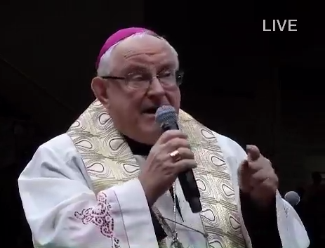 Il vescovo Zenti alla serata finale di «Summerlife» a Lonato