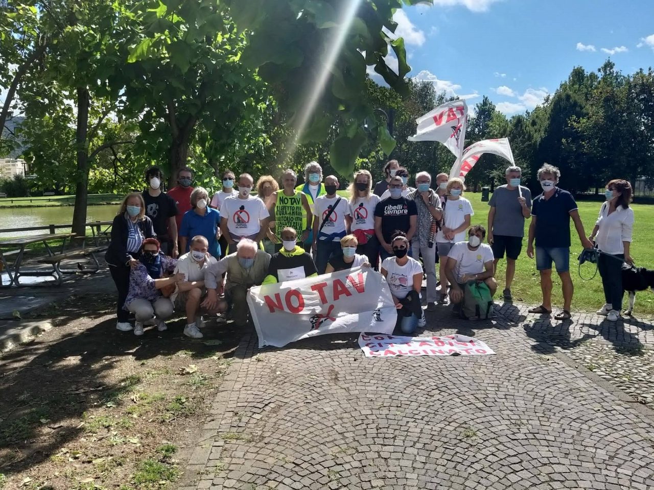 La pioggia non ferma la corsa contro la Tav