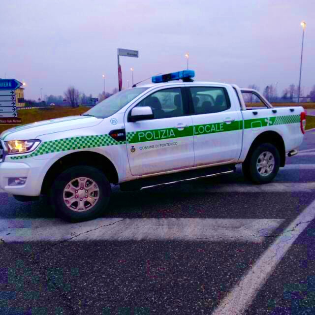 Alla guida con il tasso alcolemico di 5 volte superiore il limite consentito