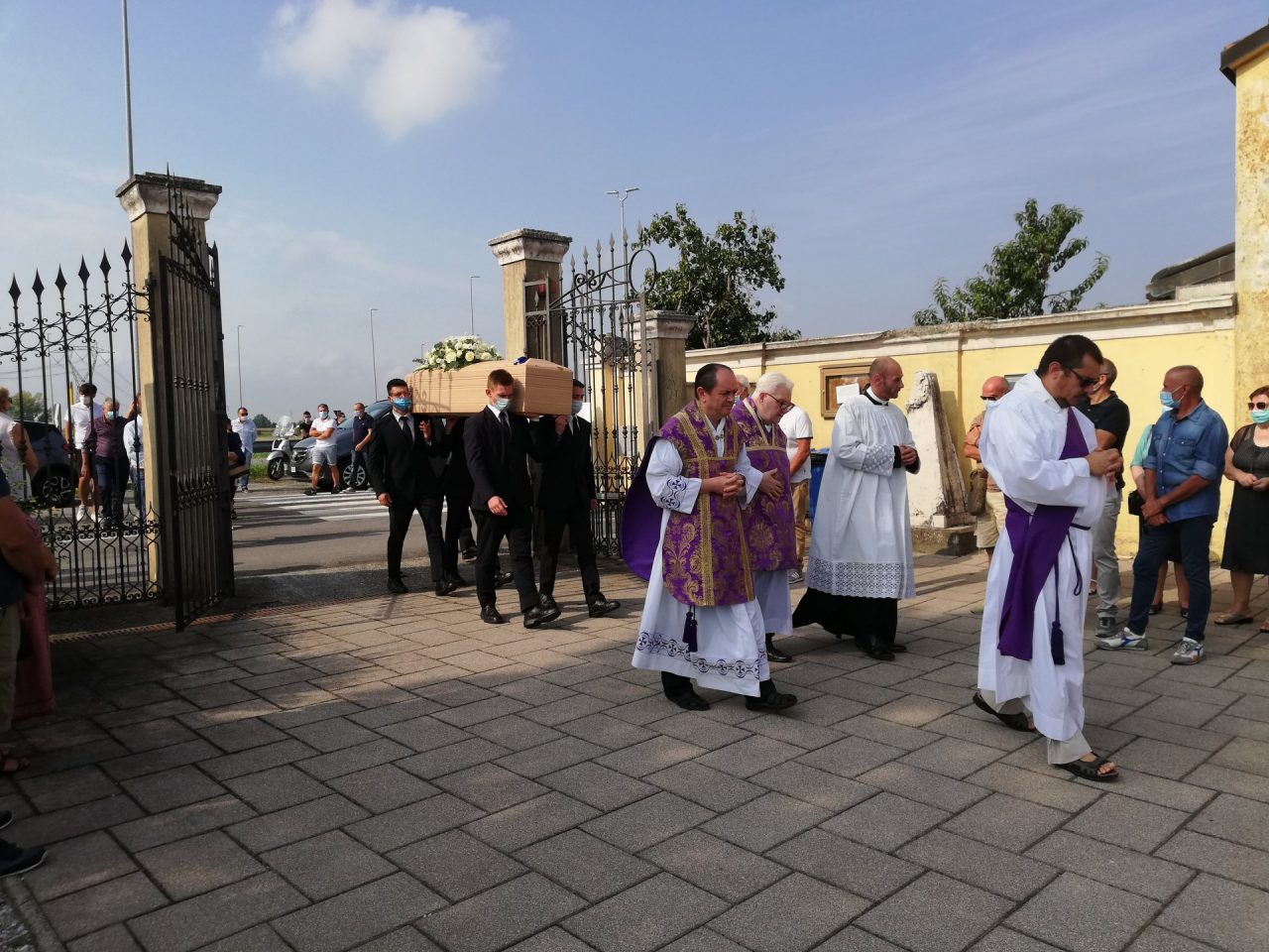 L’ultimo saluto a Massimo Bordonali
