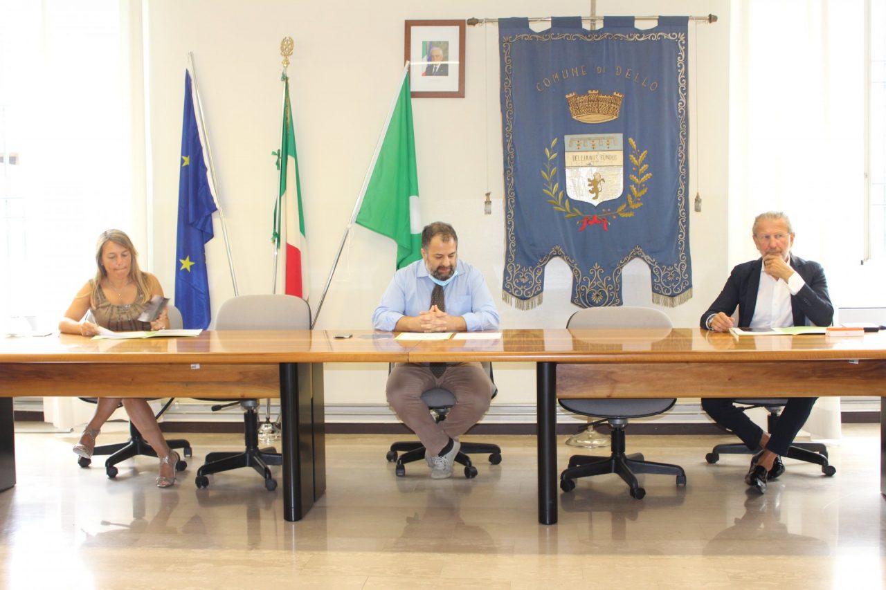 “Le parole con il gessetto” per ricordare le persone scomparse negli ultimi mesi