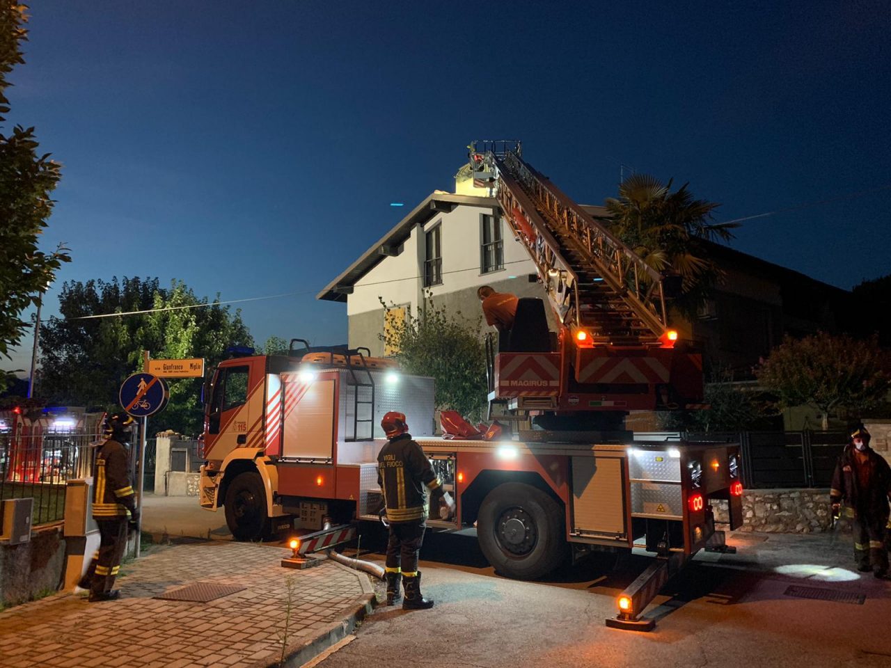 Vigili del Fuoco al lavoro anche a Ferragosto