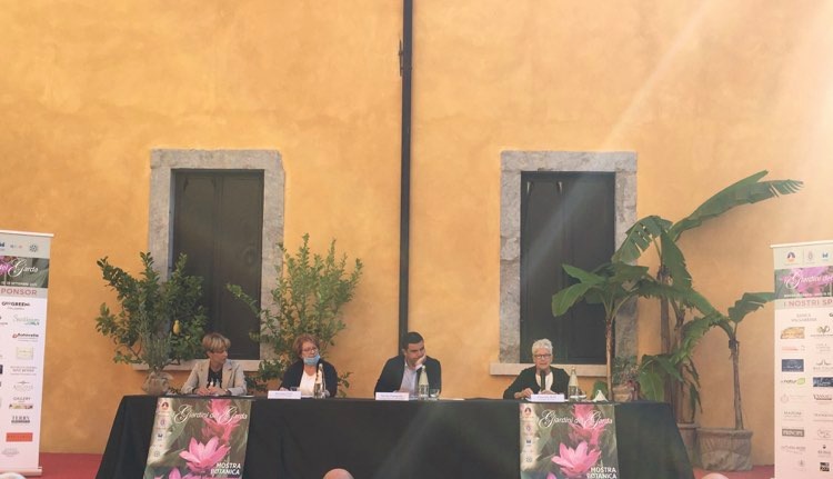 I Giardini del Garda, la mostra botanica accende di colore Salò