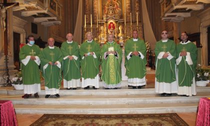 Il saluto di Erbusco al parroco don Luigi