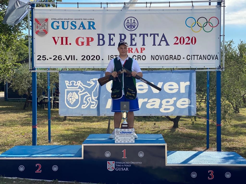 Luca Gerri è una promessa del tiro a volo