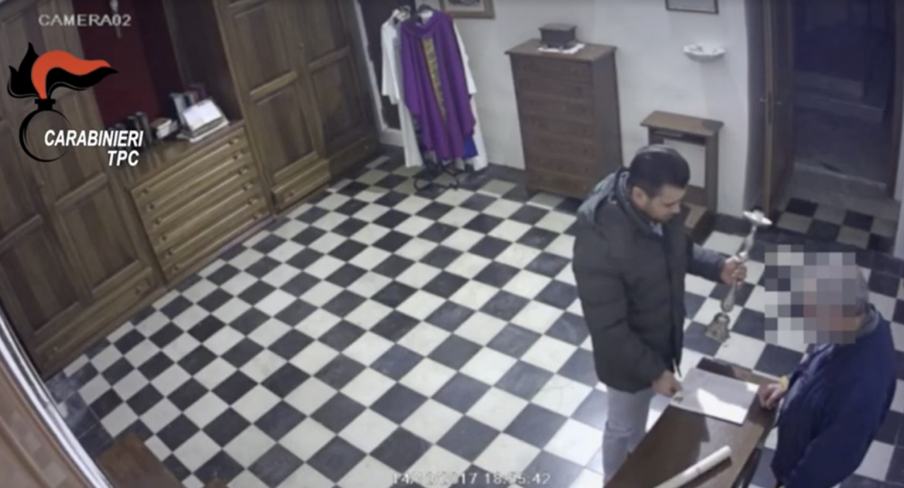 Falsi restauratori: truffati preti e parroci per centinaia di migliaia di euro