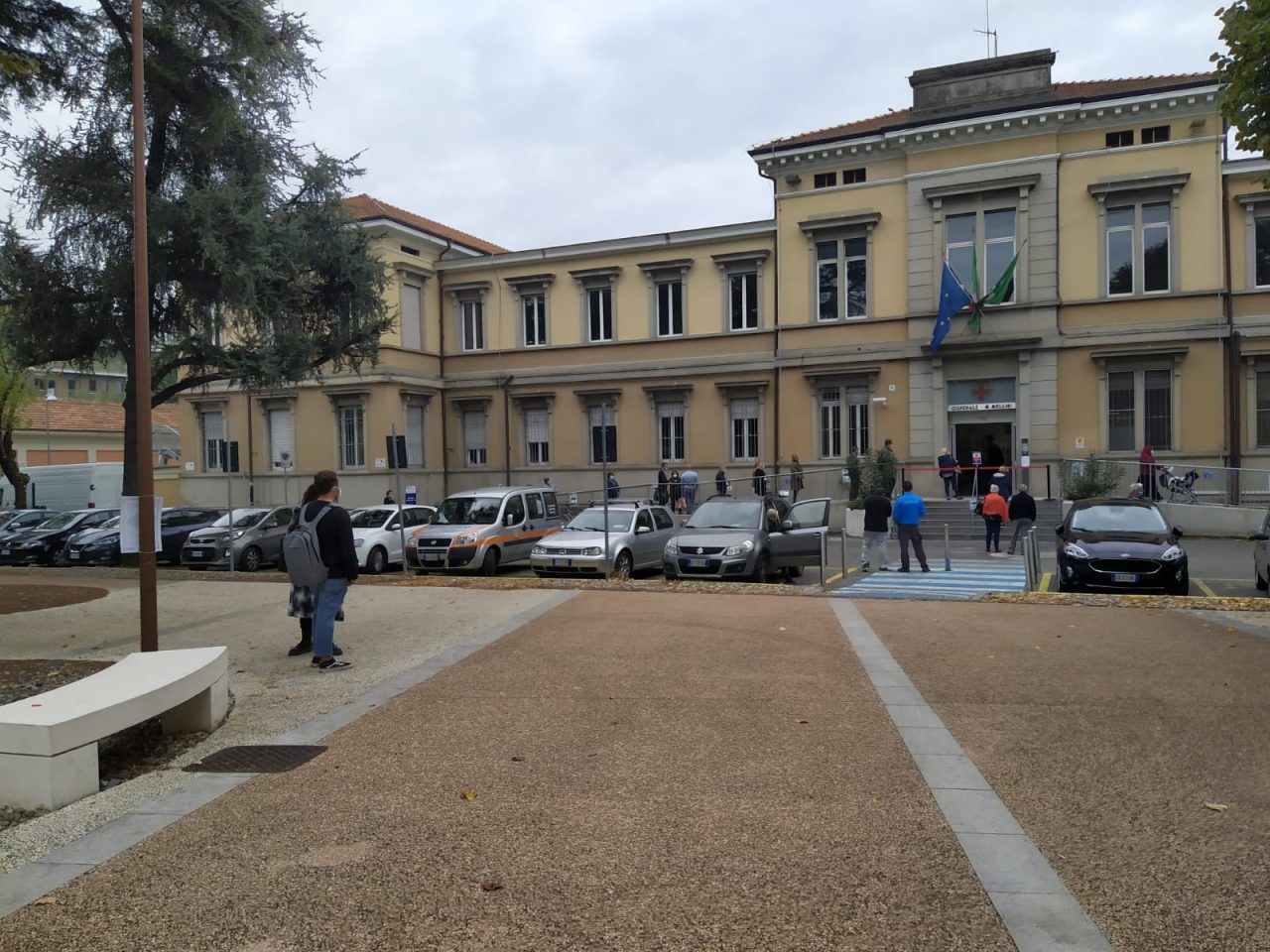 Casi in aumento, ma l’effetto vaccini si vede: l’Asst Franciacorta non è in affanno