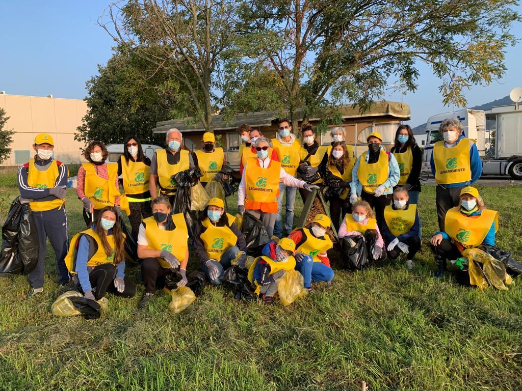 Cologne libera dai rifiuti grazie ai volontari LE FOTO