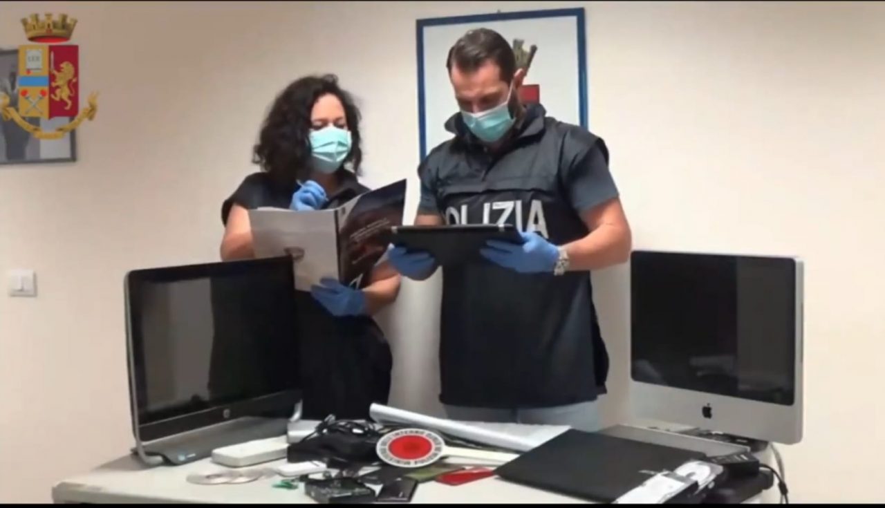 Maxi operazione contro la pedopornografia: perquisizioni a Brescia IL VIDEO