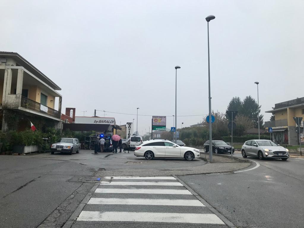 Investita una donna a Ponte San Marco
