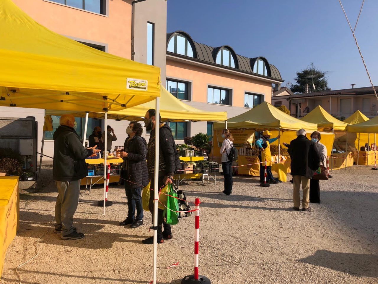 Campagna Amica, oggi torna l’appuntamento in sicurezza al mercato di Iseo
