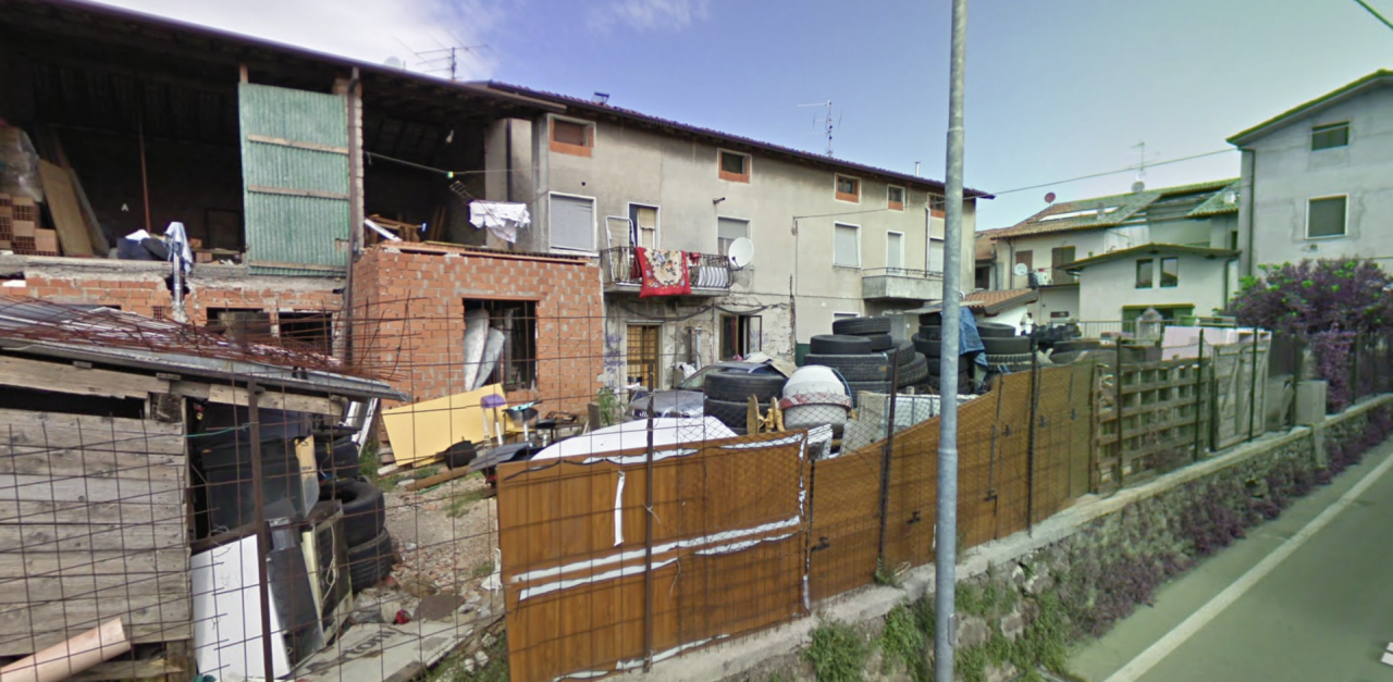 Truffe, minacce e armi al campo nomadi, intervengono i Carabinieri