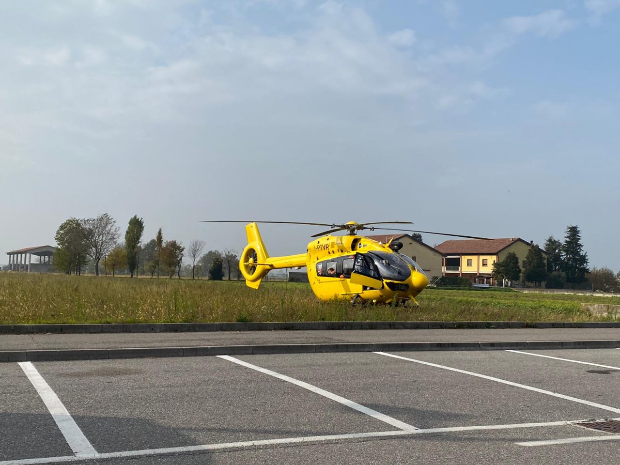 Tragedia in un’azienda: ha perso la vita un uomo