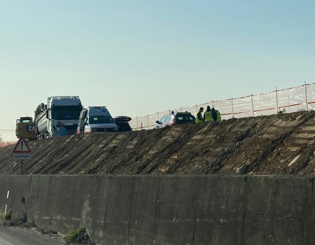 Tragico incidente in cantiere sulla strada provinciale 19: muore 42enne
