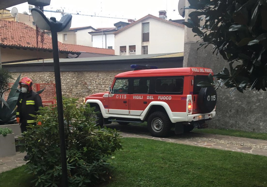 Caduta in casa: allertati i Vigili del fuoco