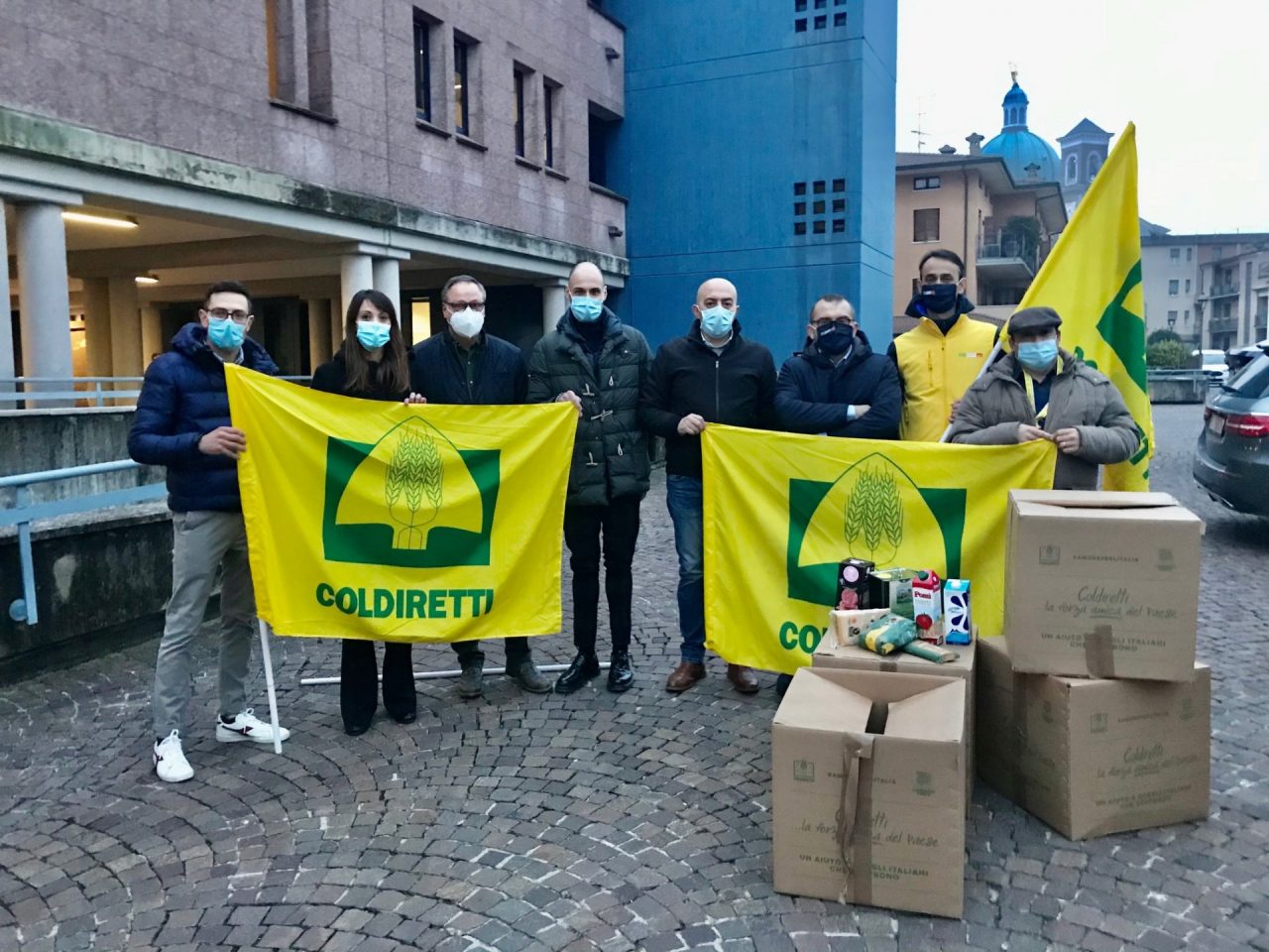 120 chili di generi alimentari donati da Coldiretti